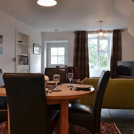 펜션 Coniston Cottage *