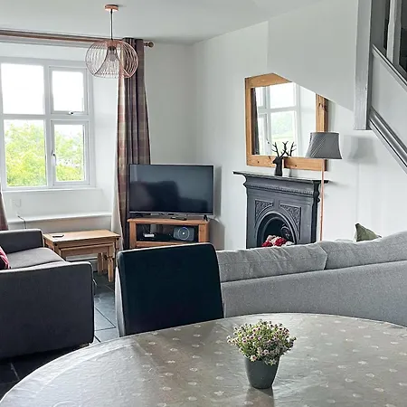 Coniston Cottage * Coniston